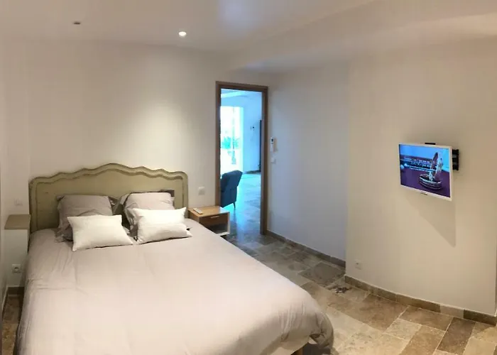 Villa Hovanes Le Lavandou